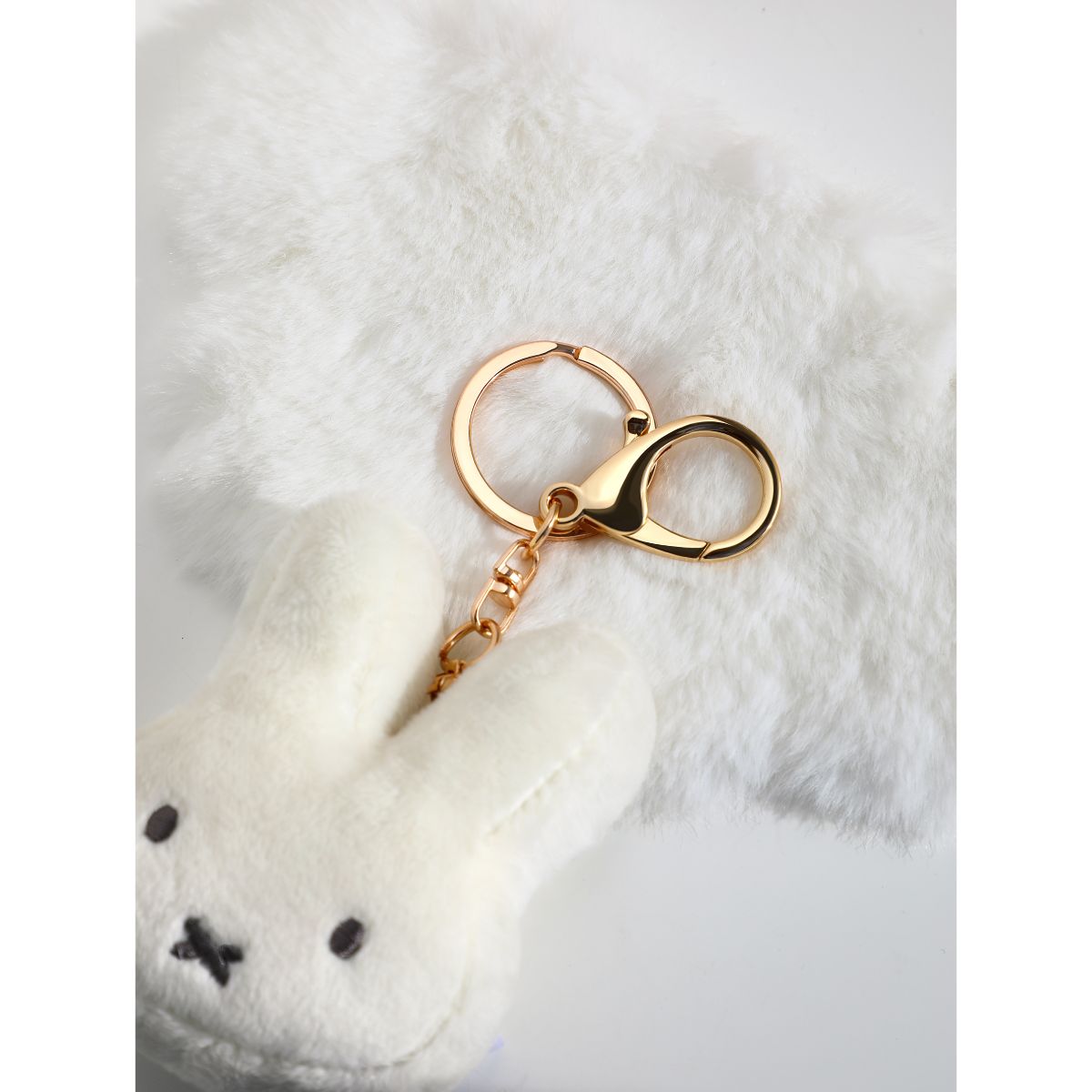 MIFFY White Rabbit Keychain Toy MIF37358 - Móc khóa thỏ trắng chính hãng - MIFFY