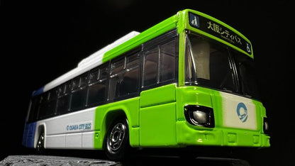Xe mô hình Tomica No. 129 Isuzu Erga Osaka City Bus