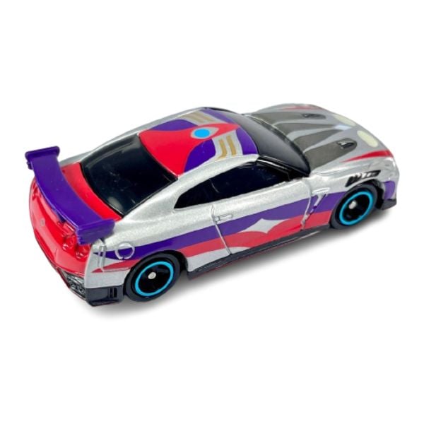 Đồ chơi mô hình xe Tomica UTR-01 Ultraman Tiga Multi Type