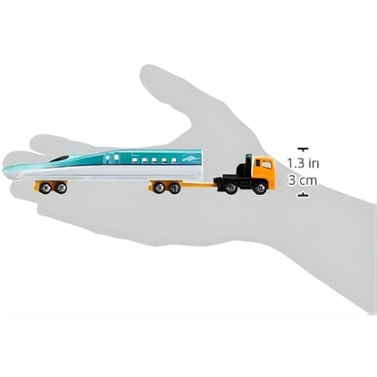 Tomica Long No. 122 Mitsubishi Fuso Super Great Shinkansen Series H5 Hayabusa Transporter