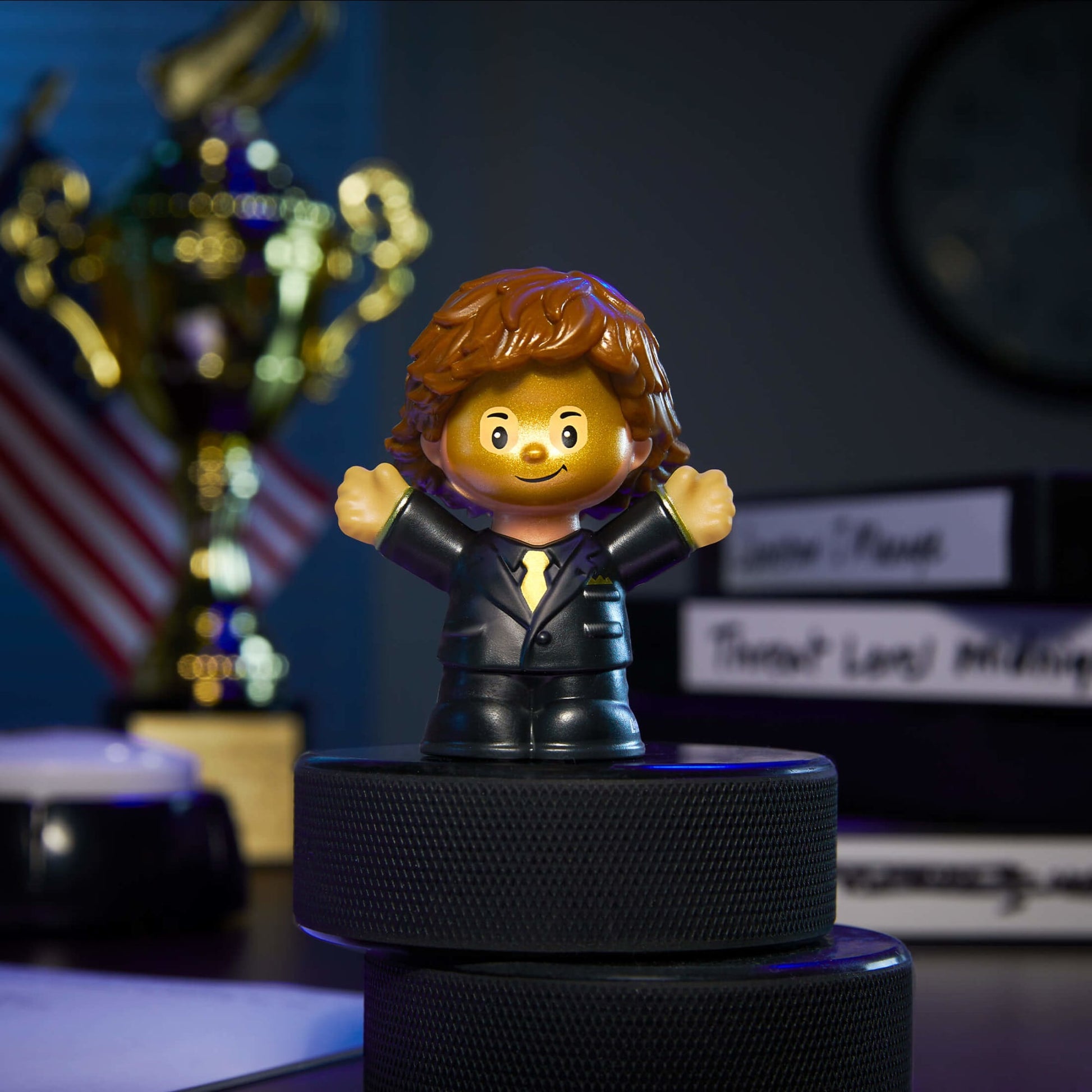 Little People Collector The Office Threat Level Midnight Set - Bộ Mô Hình Nhân Vật Sưu Tầm - Fisher-Price - Hình ảnh bổ sung 4