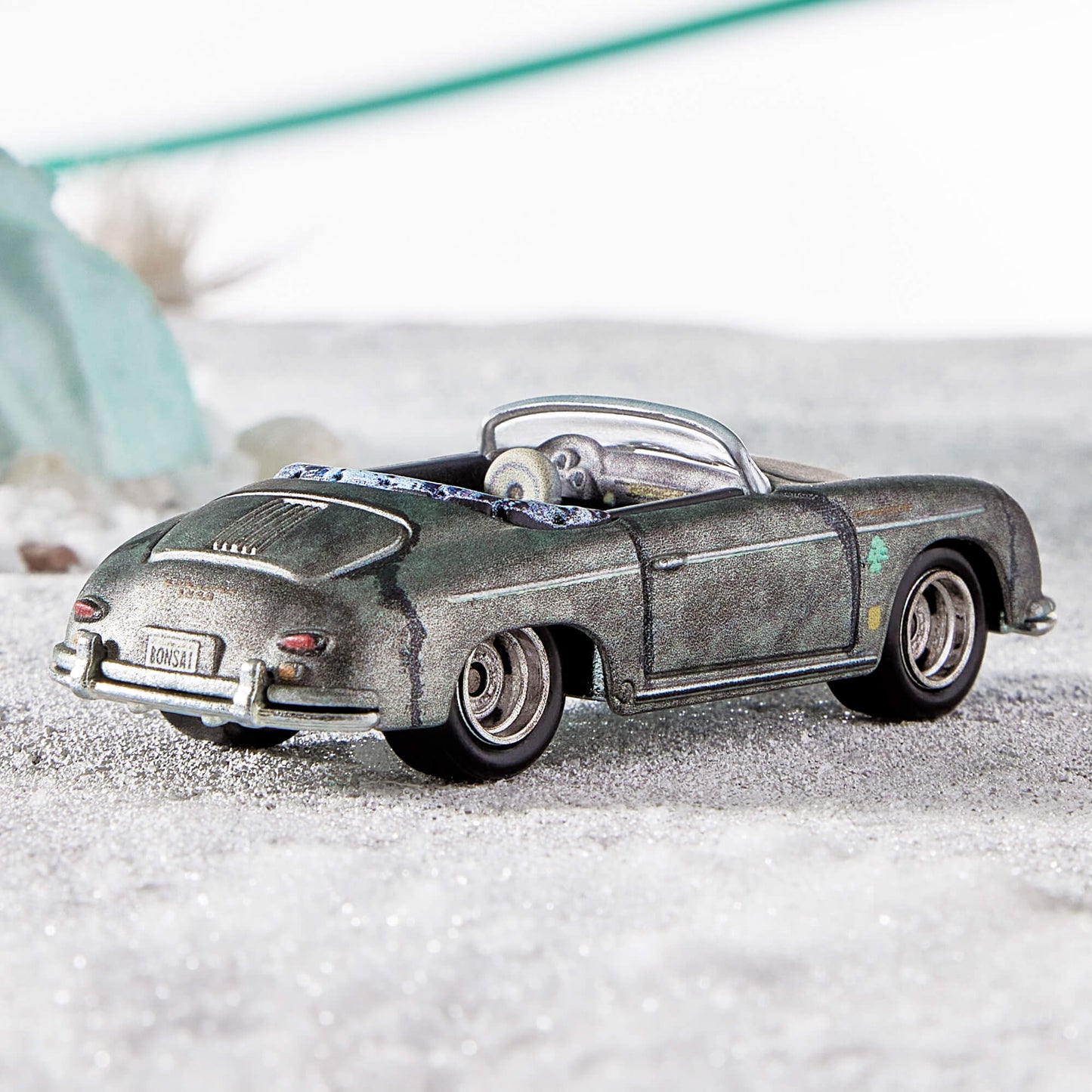 Hot Wheels x Daniel Arsham Porsche 356 “Bonsai” Speedster - Mô hình xe Diecast 1:64 Sưu tầm Cao cấp - Hình ảnh chi tiết 2