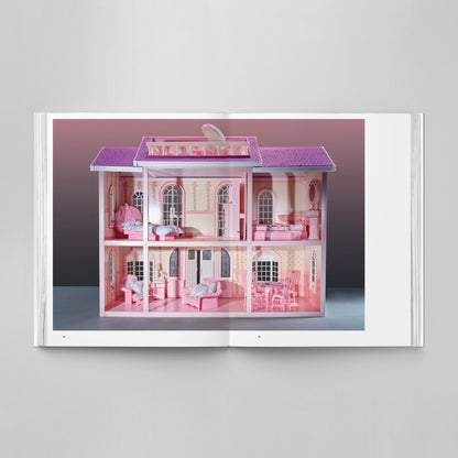 Barbie Dreamhouse An Architectural Survey Limited Run Edition - Sách Nghệ Thuật Kiến Trúc - Mattel Creations - Hình ảnh bổ sung 9