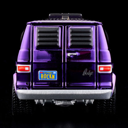 RLC Exclusive ‘70s Dodge Tradesman Van Xe Mô Hình Hot Wheels - Hình ảnh bổ sung 7