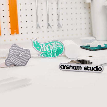 Hot Wheels x Daniel Arsham Patches & Sticker Set - Bộ Huy Hiệu Và Nhãn Dán Sưu Tầm - Hot Wheels - Góc nhìn khác 3