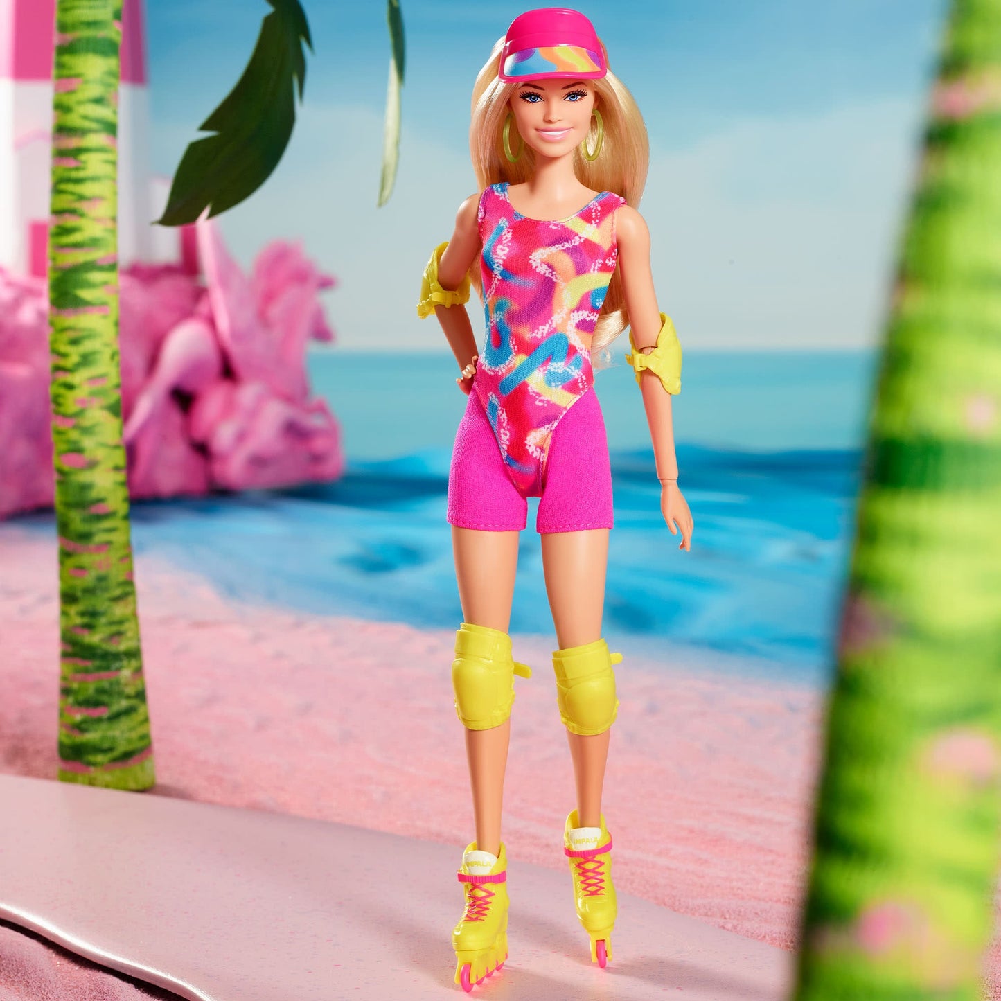 Barbie in Inline Skating Outfit – Barbie The Movie - Búp bê Sưu tầm Patin Neon - Mattel - Hình ảnh bổ sung 6