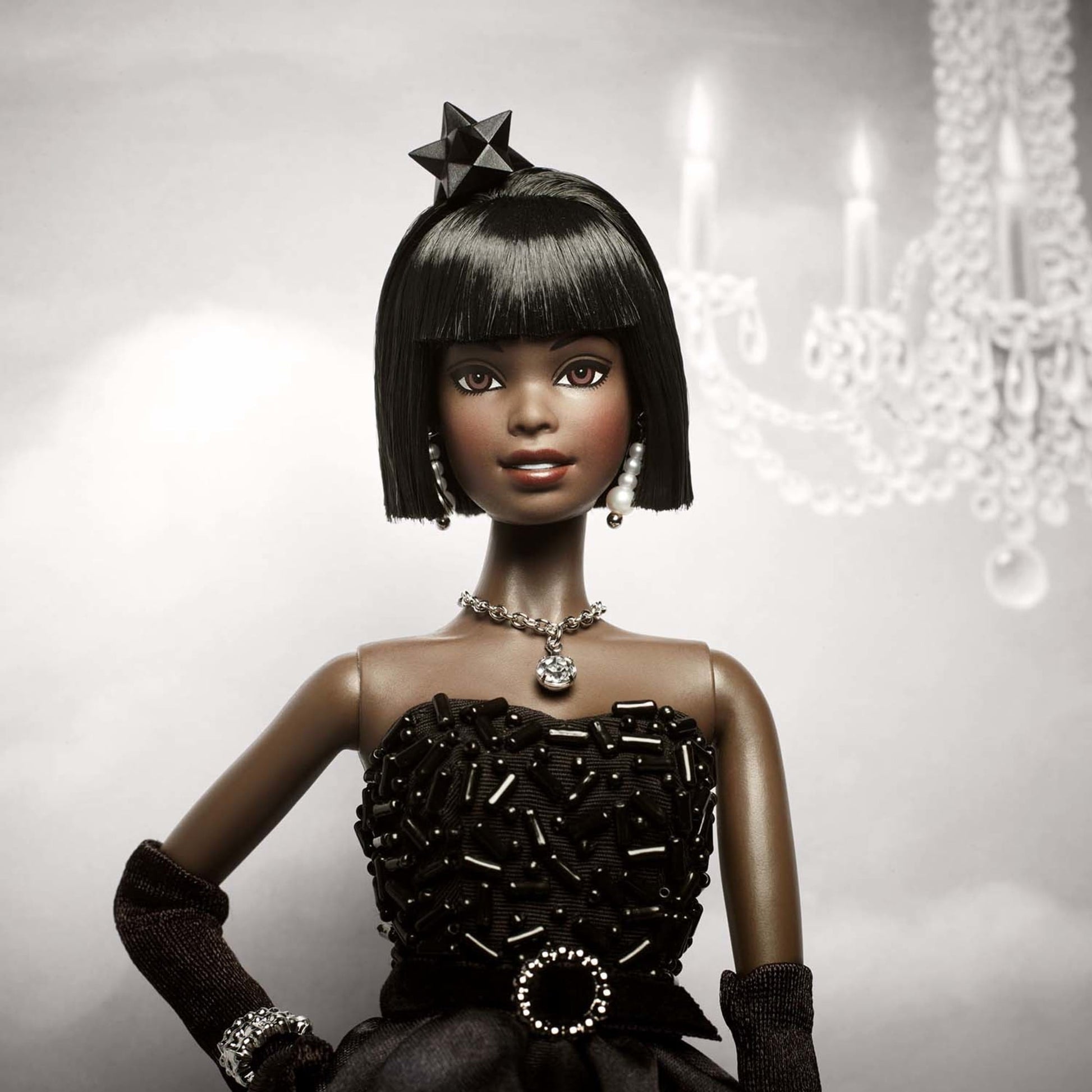 Black and White Surrealist Ball Mark Ryden x Barbie Doll - Bộ 2 Búp Bê Sưu Tầm Cao Cấp - Barbie Signature - Hình ảnh chi tiết 2