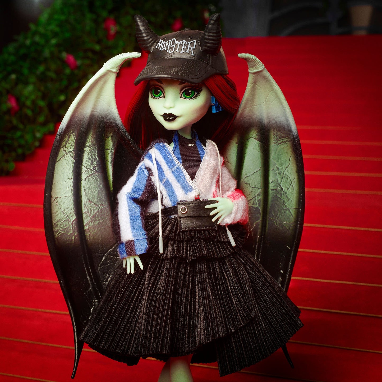 Off-White™ c/o Monster High Raven Rhapsody Doll - Búp Bê Sưu Tầm Cao Cấp Mattel Creations - Hình ảnh bổ sung 4