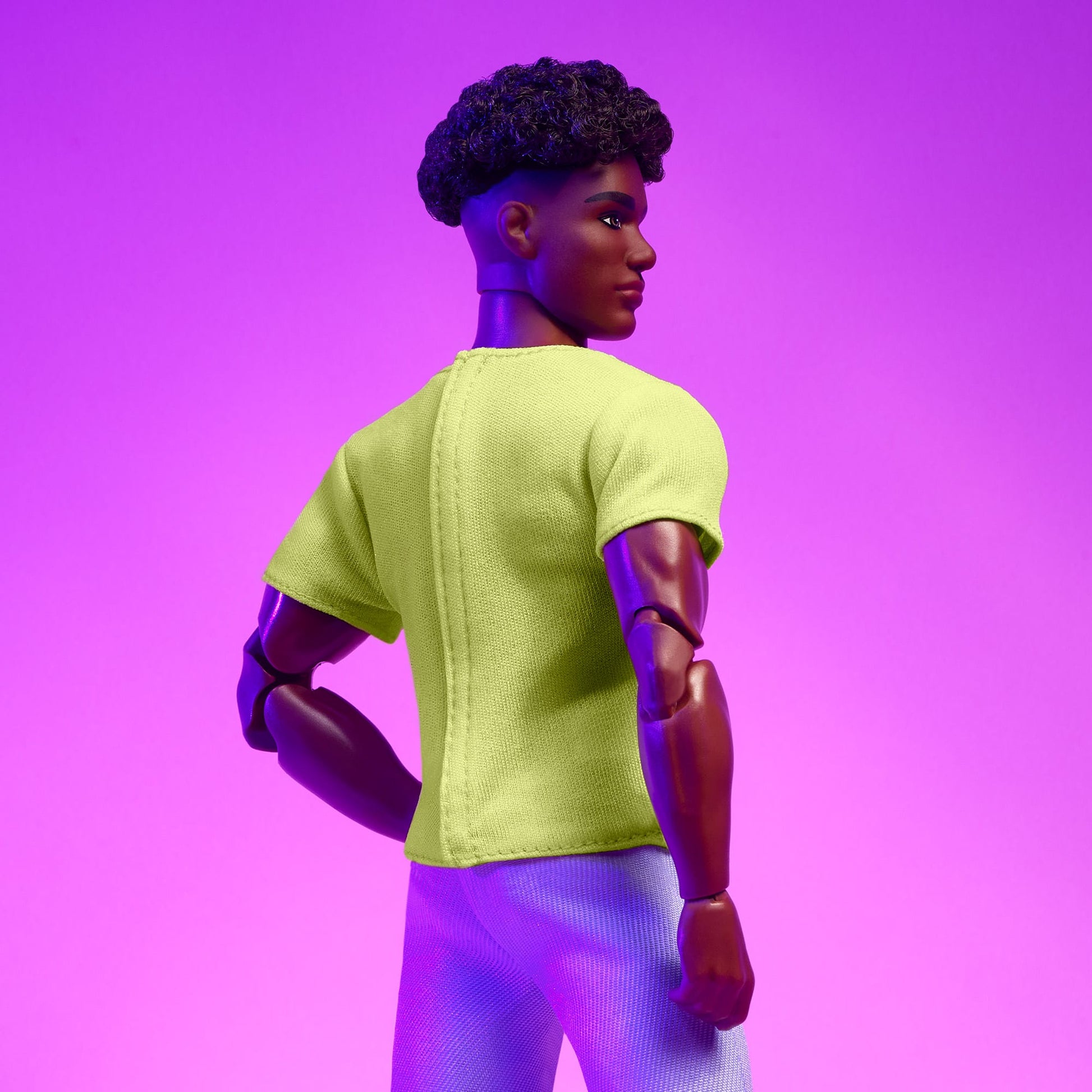 Barbie Looks Doll #25 (Buff Body Ken, Short Black Hair) - Búp bê Ken Sưu tầm Thân hình Cơ bắp - Barbie Signature - Hình ảnh bổ sung 5