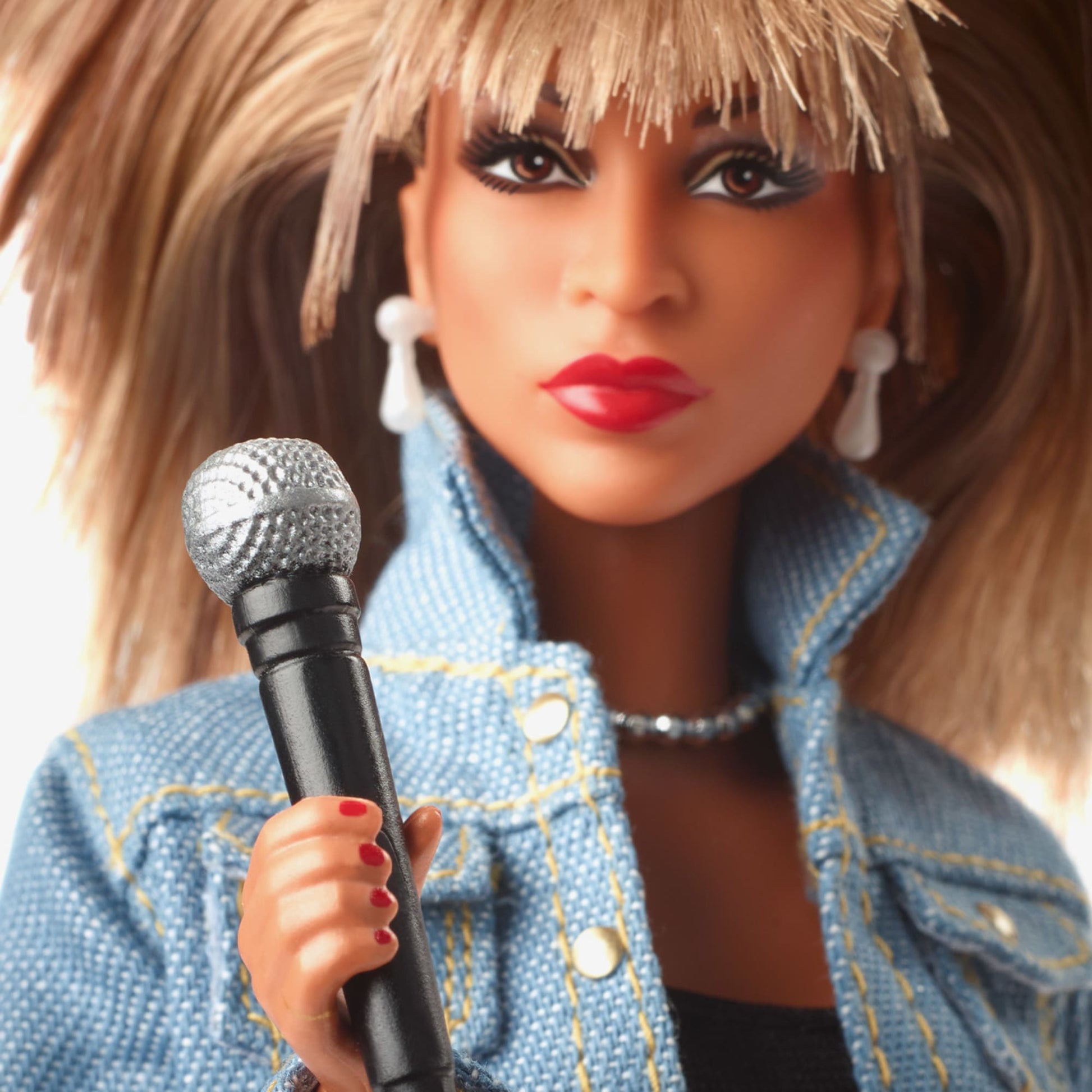 Barbie Signature Music Series Tina Turner Doll - Búp bê Sưu tầm Huyền thoại Rock 'n Roll - Mattel HCB98 - Hình ảnh bổ sung 4