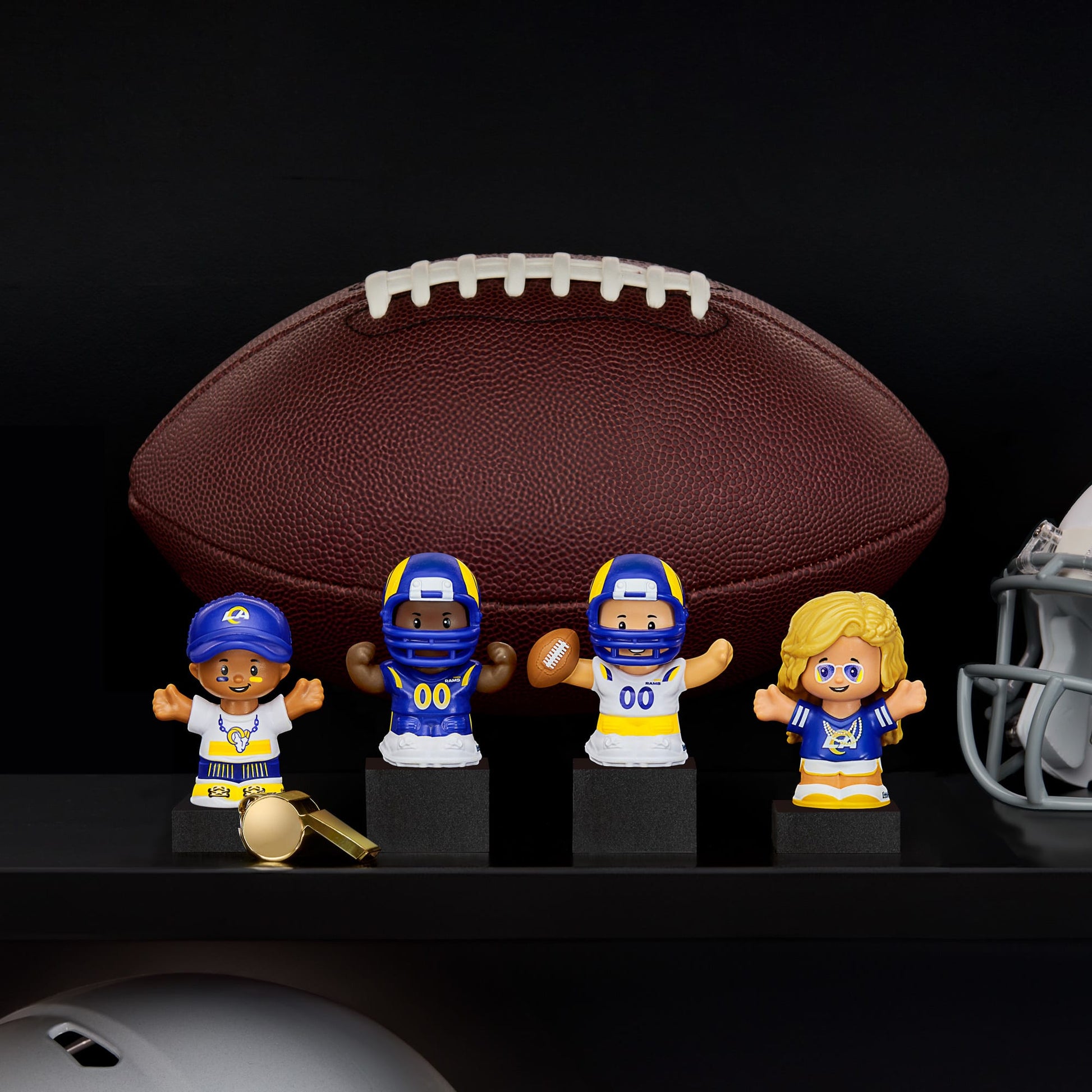 Little People Collector x NFL Los Angeles Rams Set - Bộ Mô Hình Nhân Vật Sưu Tầm Thể Thao Mattel - Hình ảnh chi tiết 2