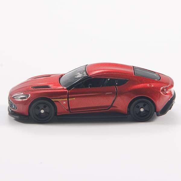 Đồ chơi mô hình xe Tomica No.10 Aston Martin Vanquish Zagato