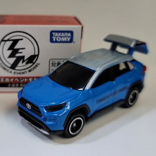 Tomica Event Model No. 22 Toyota RAV4