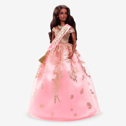 President Barbie in Pink and Gold Dress – Barbie The Movie Búp Bê Tổng Thống Sưu Tầm Mattel Signature - Hình ảnh bổ sung 4