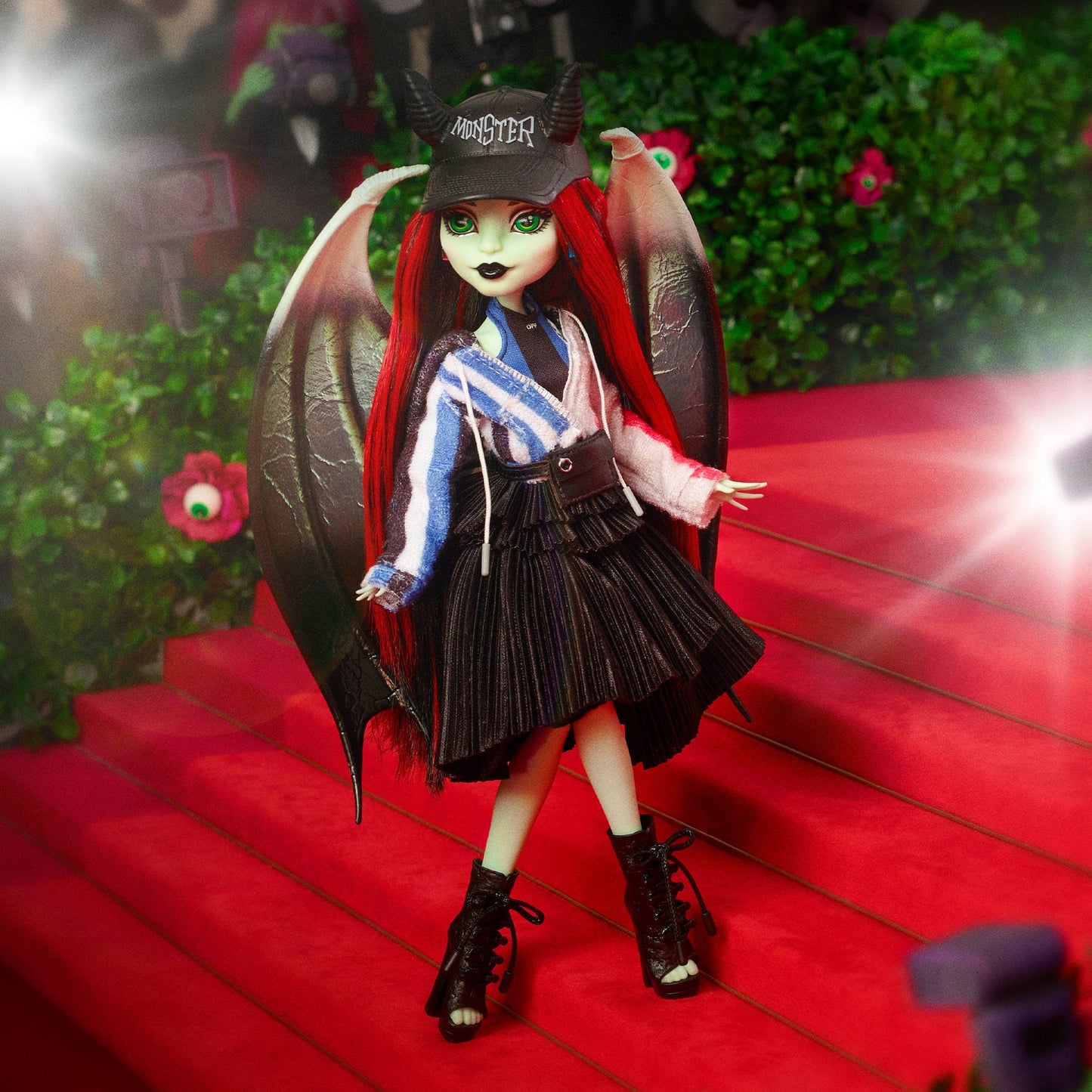 Off-White™ c/o Monster High Raven Rhapsody Doll - Búp Bê Sưu Tầm Cao Cấp Mattel Creations - Hình ảnh sản phẩm