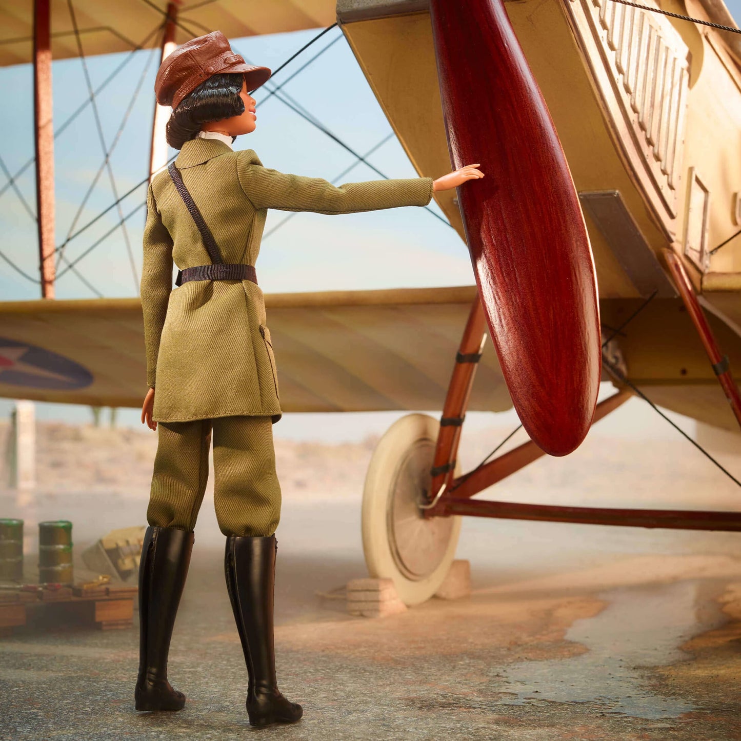 Barbie Inspiring Women Bessie Coleman Doll - Búp Bê Sưu Tầm Cao Cấp - Barbie Signature HJX37
