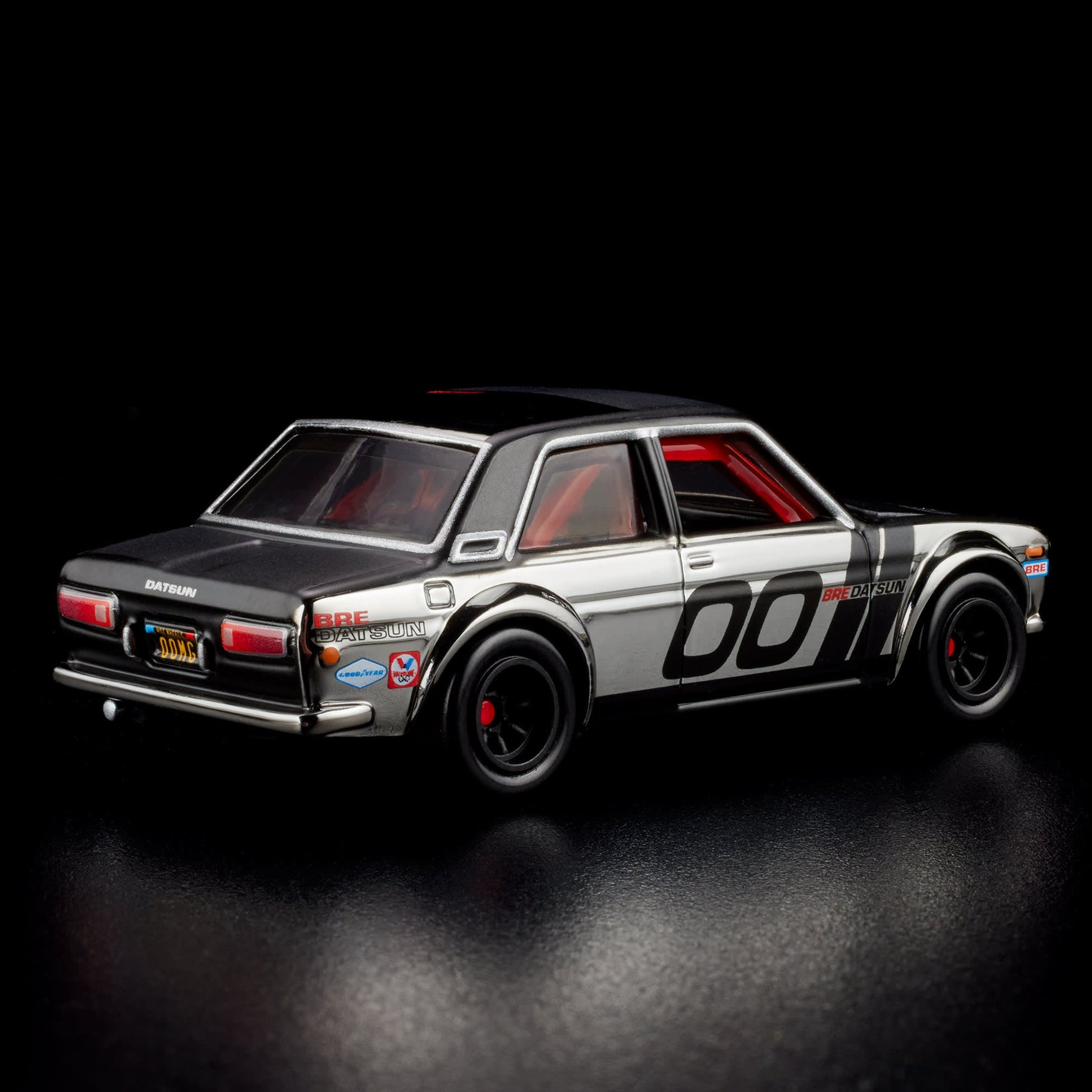 Hot Wheels RLC '71 Datsun 510 Xe Mô Hình Kim Loại Tỉ Lệ 1:64 Hot Wheels Collectors - Góc nhìn khác 3