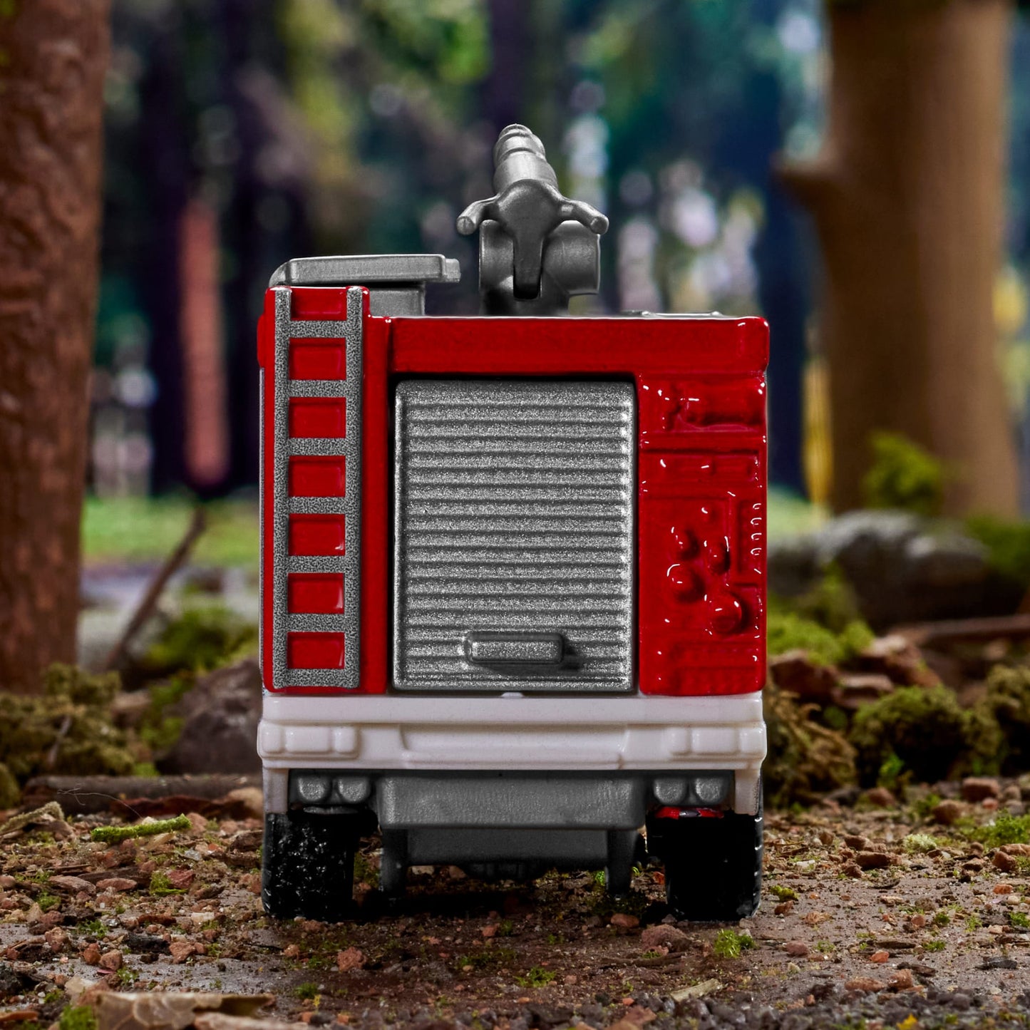Matchbox Collectors Mercedes-Benz Unimog Fire Truck - Xe Cứu Hỏa Mô Hình Kim Loại Cao Cấp - Hình ảnh bổ sung 9