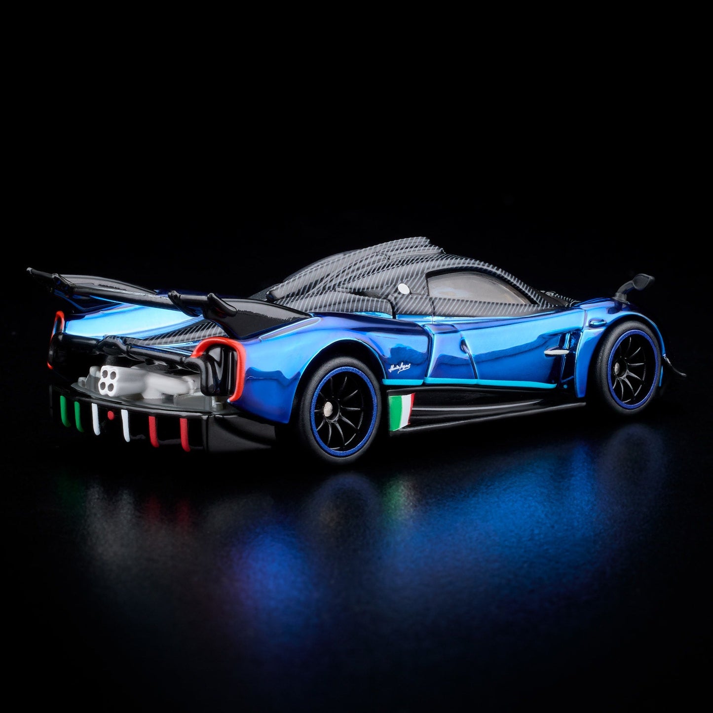 RLC Exclusive 2021 Pagani Huayra R - Mô Hình Siêu Xe Hot Wheels Cao Cấp