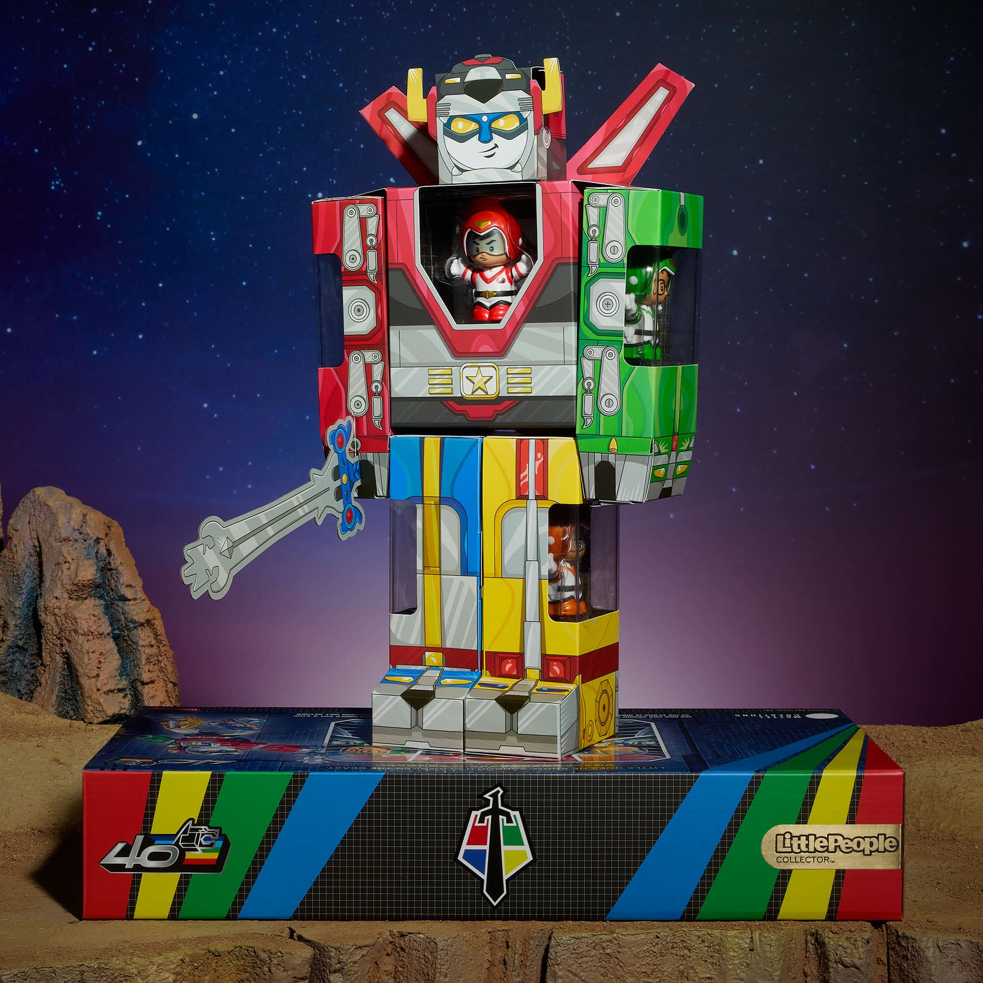 Little People Collector Voltron 40th Anniversary Gold Label Set - Bộ Mô Hình Sưu Tập Kỷ Niệm 40 Năm - Fisher-Price HVW64 - Góc nhìn khác 3
