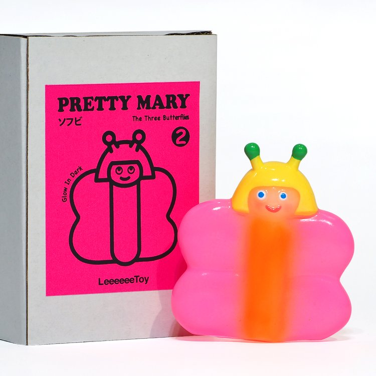 Happy Butterfiles (Glow In Dark) Đồ Chơi Art Toy Sofubi LeeeeeToy - Hình ảnh chi tiết 2