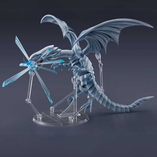 S.H.MonsterArts Blue-Eyes White Dragon - Yugioh