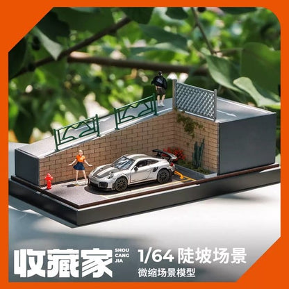 Diorama 1:64 Kèm Hộp Trưng Bày - Đường Dốc 82008-A