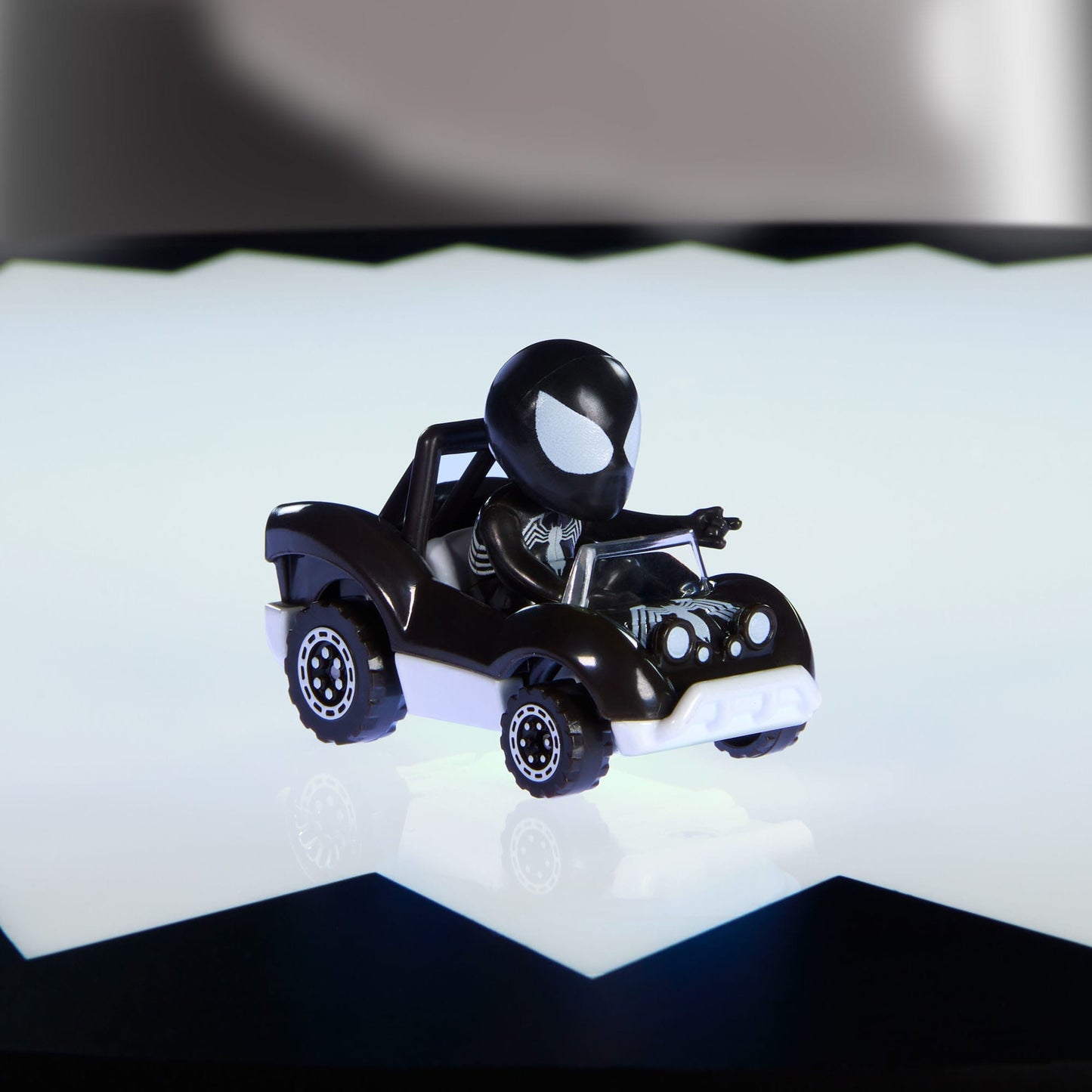 Hot Wheels RacerVerse Marvel Super Heroes Secret Wars Vehicles - Xe Mô Hình Siêu Anh Hùng Marvel - Mattel JCF22 - Góc nhìn khác 3