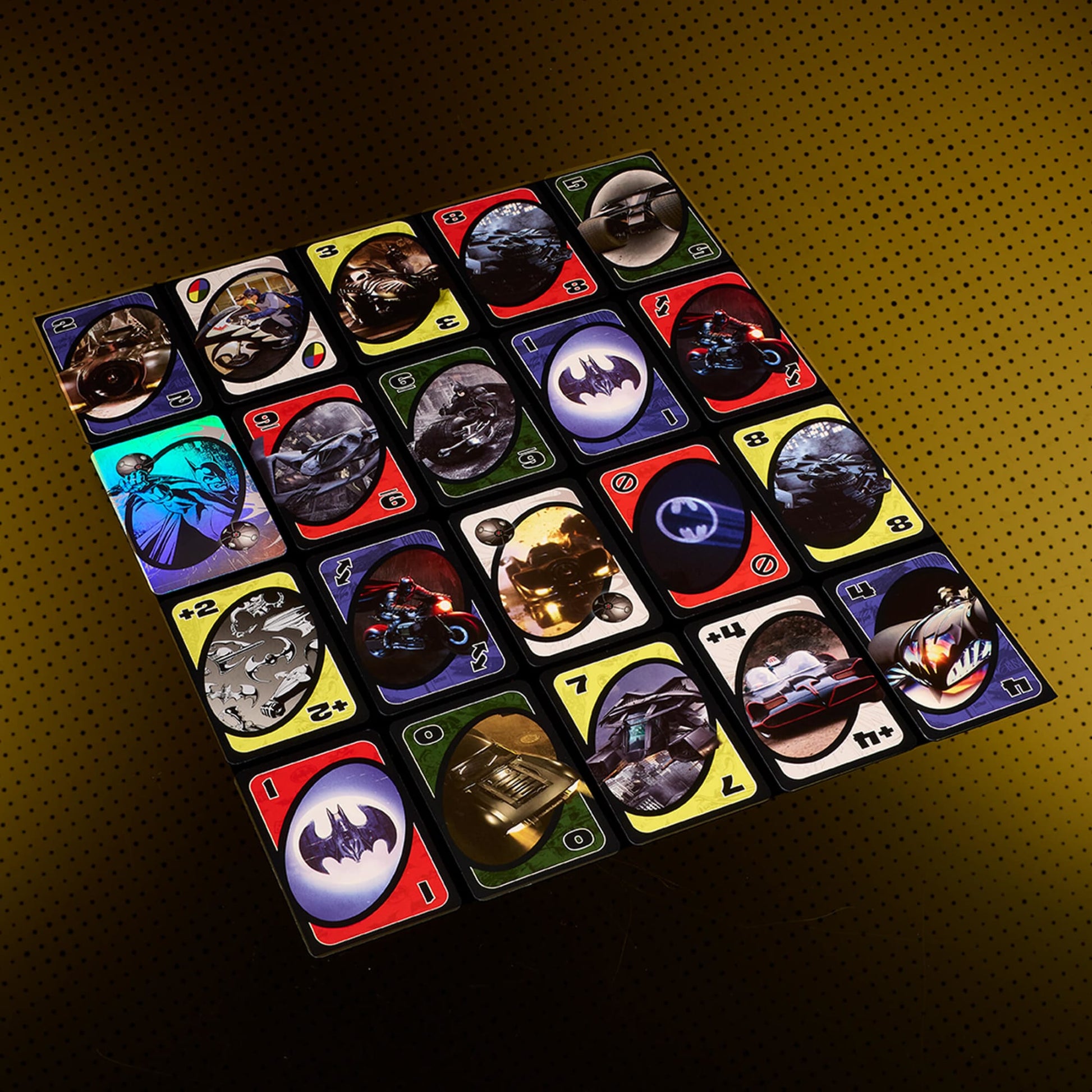 UNO Fandom Batman: Batmobiles & Gadgets Deck - Bộ Bài UNO Sưu Tầm Kỷ Niệm 85 Năm Batman - Mattel - Hình ảnh bổ sung 4