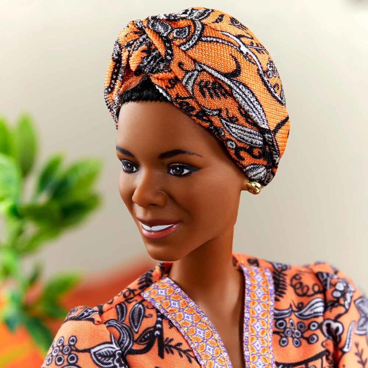 Barbie Inspiring Women Maya Angelou Doll - Búp bê Sưu tầm Maya Angelou - Mattel Signature - Hình ảnh bổ sung 7