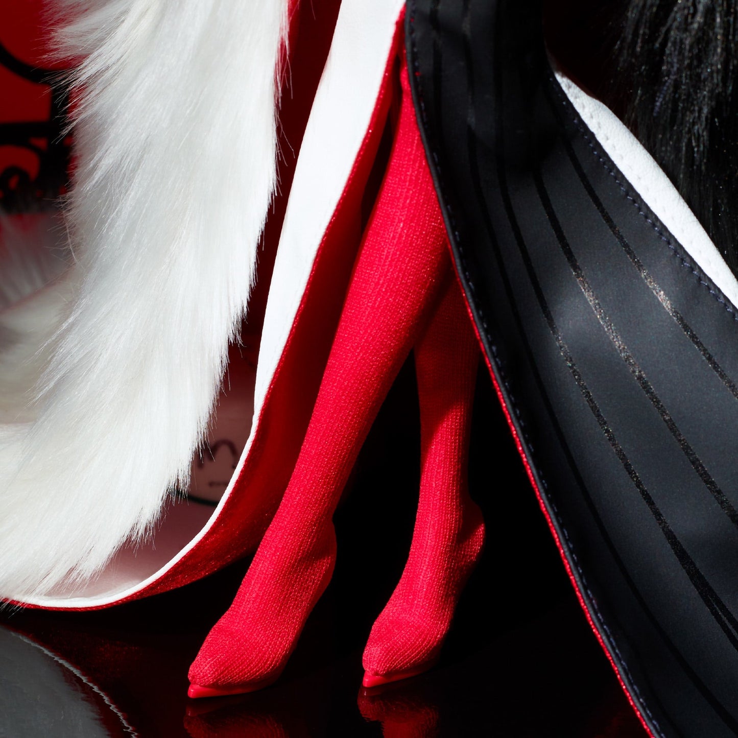 Disney Darkness Descends Cruella De Vil Doll - Búp Bê Phản Diện Sưu Tầm Cao Cấp - Mattel HWP46 - Hình ảnh bổ sung 7