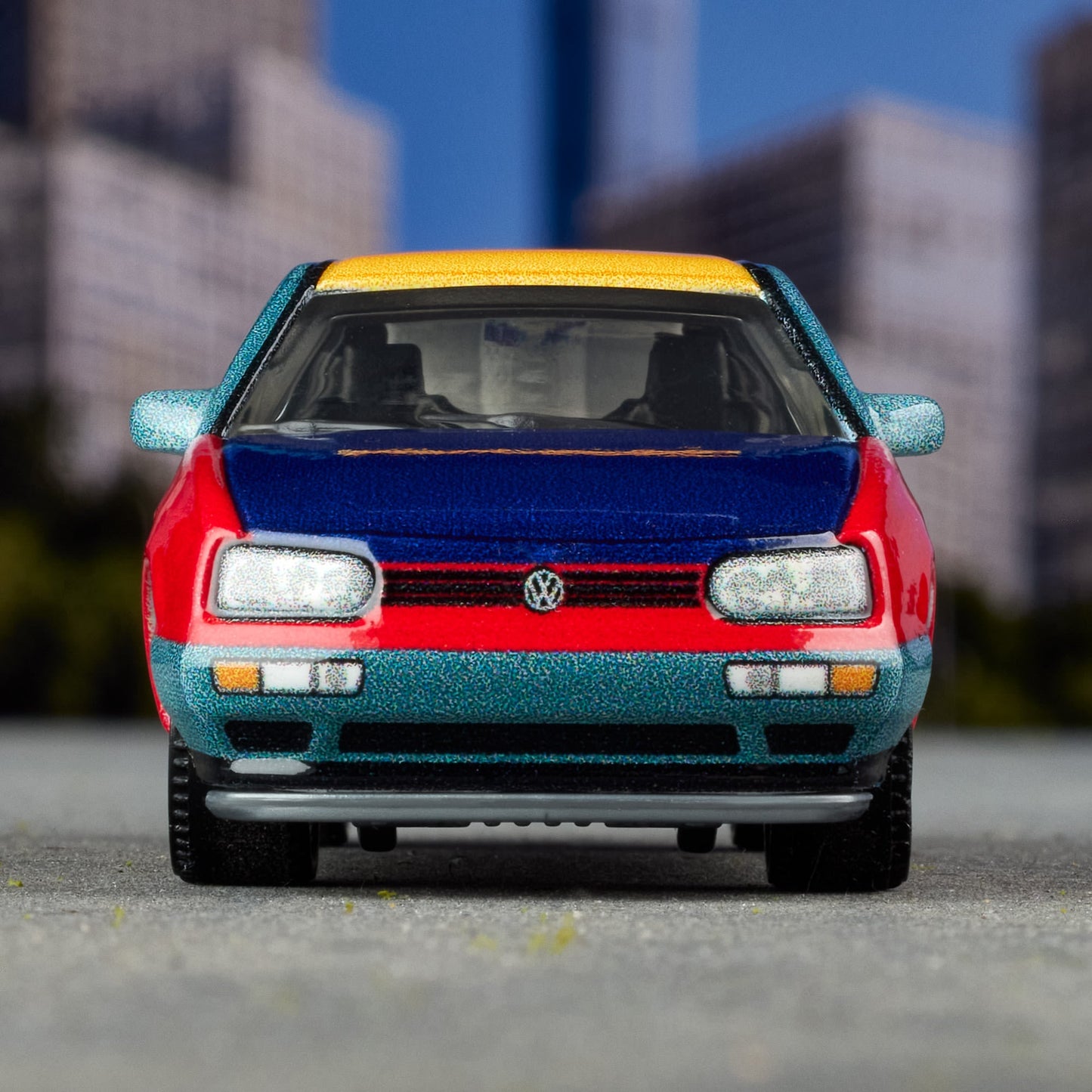 Matchbox 1995 Volkswagen Golf Harlequin - Mô Hình Xe Ô Tô Sưu Tầm Tỉ Lệ 1:64 Matchbox Collectors - Hình ảnh bổ sung 7