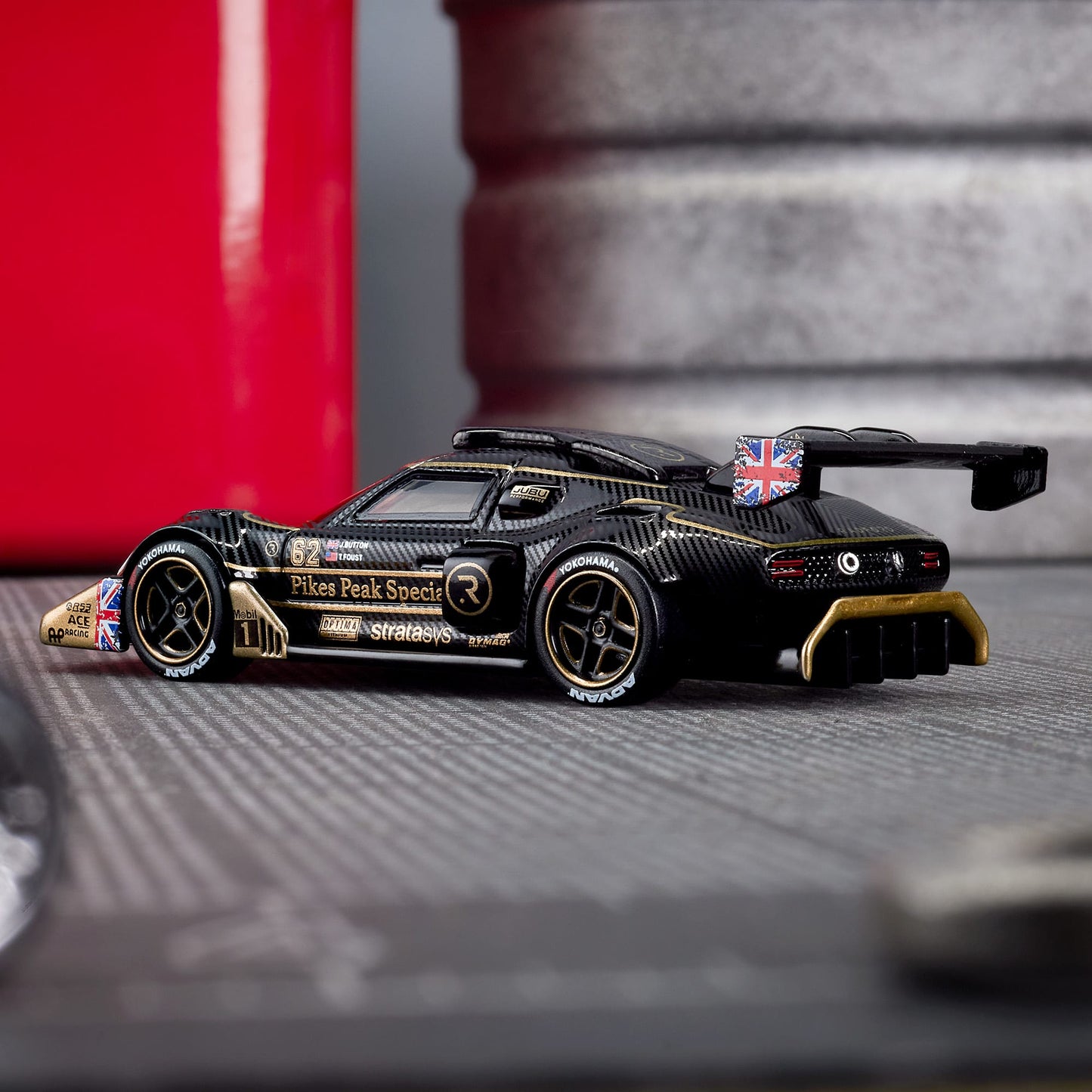 Hot Wheels Elite 64 Radford Type 62-2 Pikes Peak