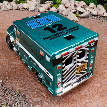 Matchbox 2019 Ram Ambulance Xe Mô Hình Cứu Thương Cao Cấp Matchbox HLJ77 - Hình ảnh bổ sung 8