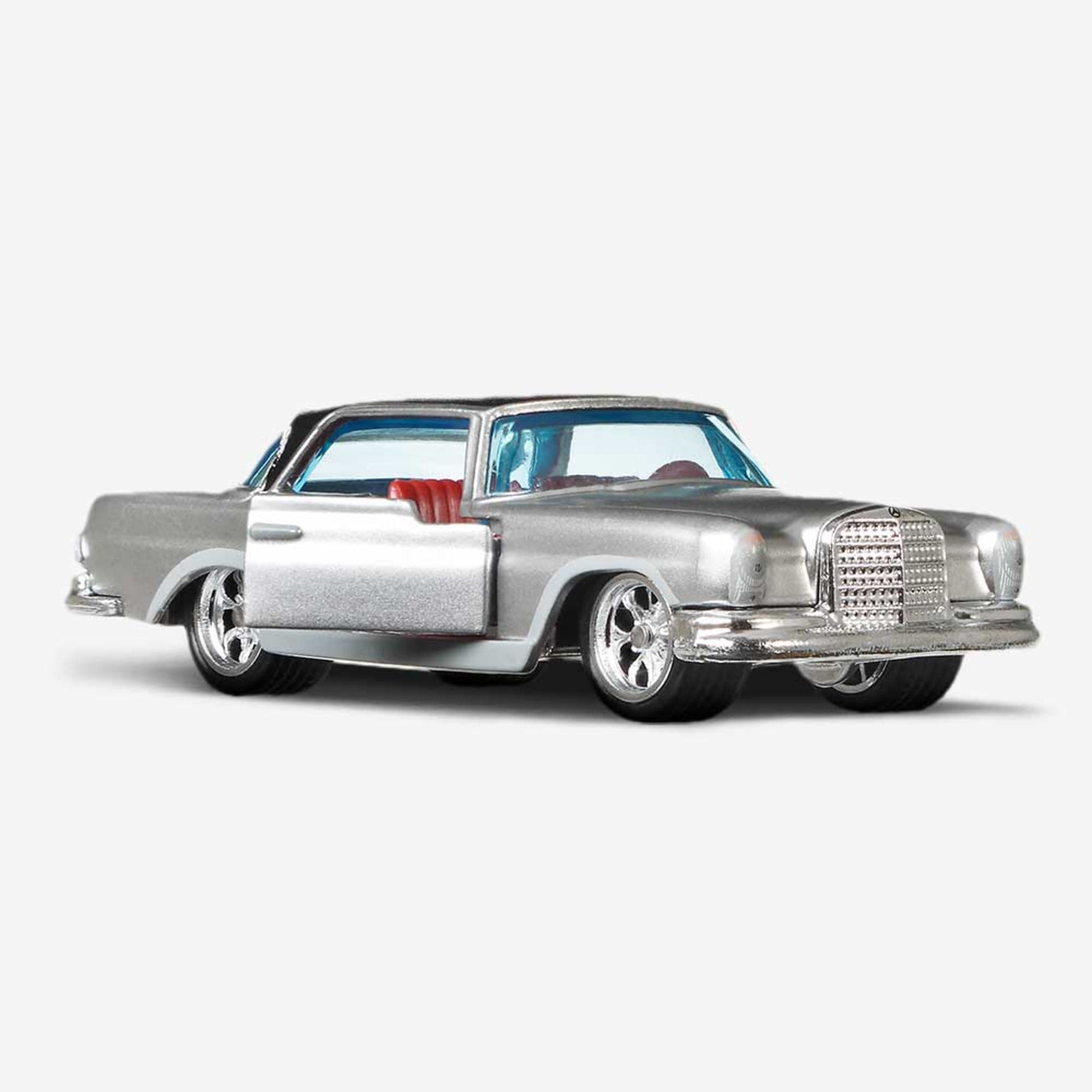 Matchbox ’62 Mercedes-Benz 220 SE Coupe Xe mô hình kim loại 1:64 Matchbox Collectors - Góc nhìn khác 3