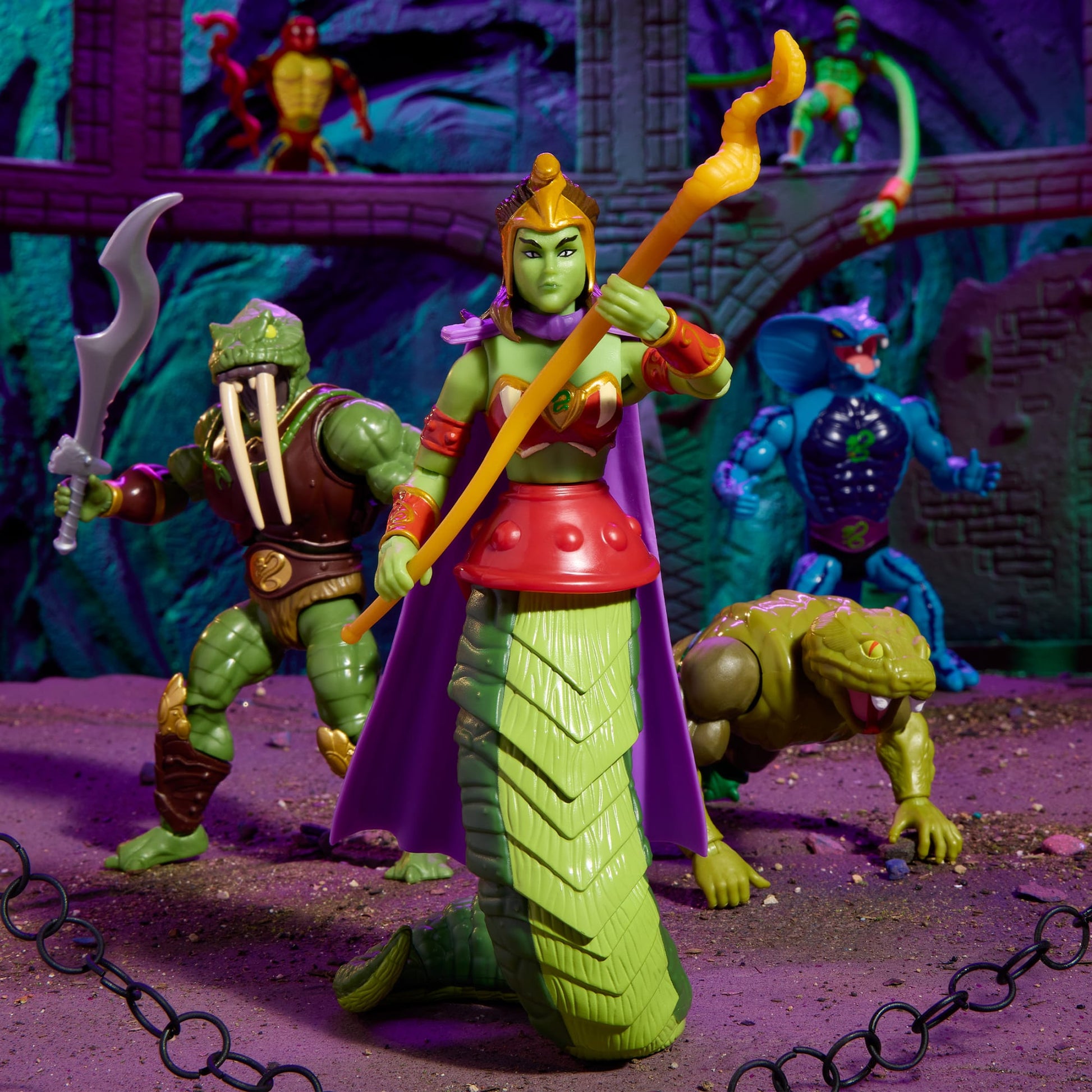 Masters of the Universe Origins Lady Slither Action Figure - Mô Hình Nữ Hoàng Rắn Snake Men - Mattel HPL12 - Góc nhìn khác 3