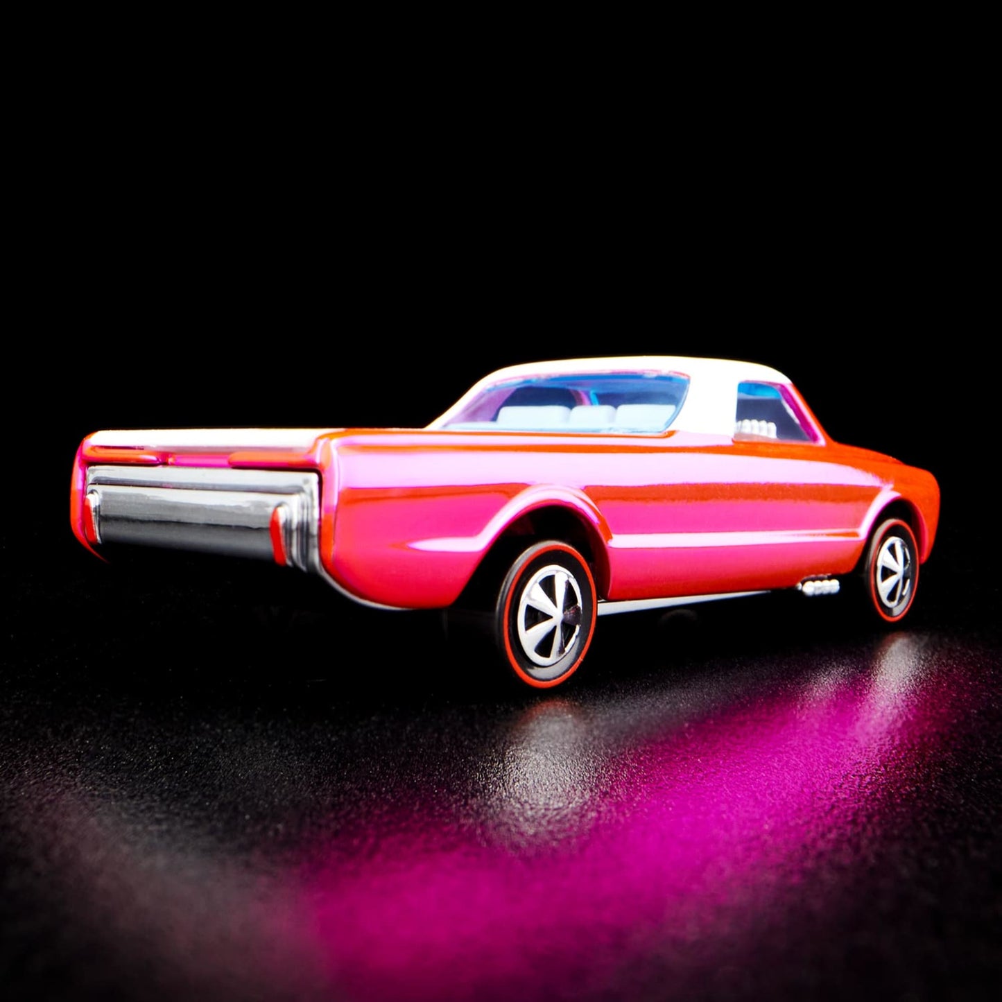 RLC EXCLUSIVE 2022 PINK EDITIONS CUSTOM FLEETSIDE™ Xe Mô Hình Đúc 1:64 Hot Wheels - Hình ảnh chi tiết 2