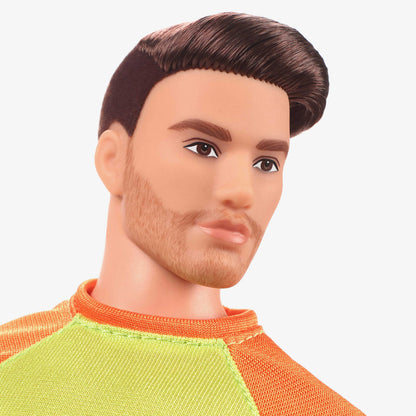 Barbie Looks Ken Doll (Buff Body, Curly Brunette Hair) - Búp bê nam khớp nối linh hoạt - Barbie Signature #18 HJW85 - Hình ảnh bổ sung 4