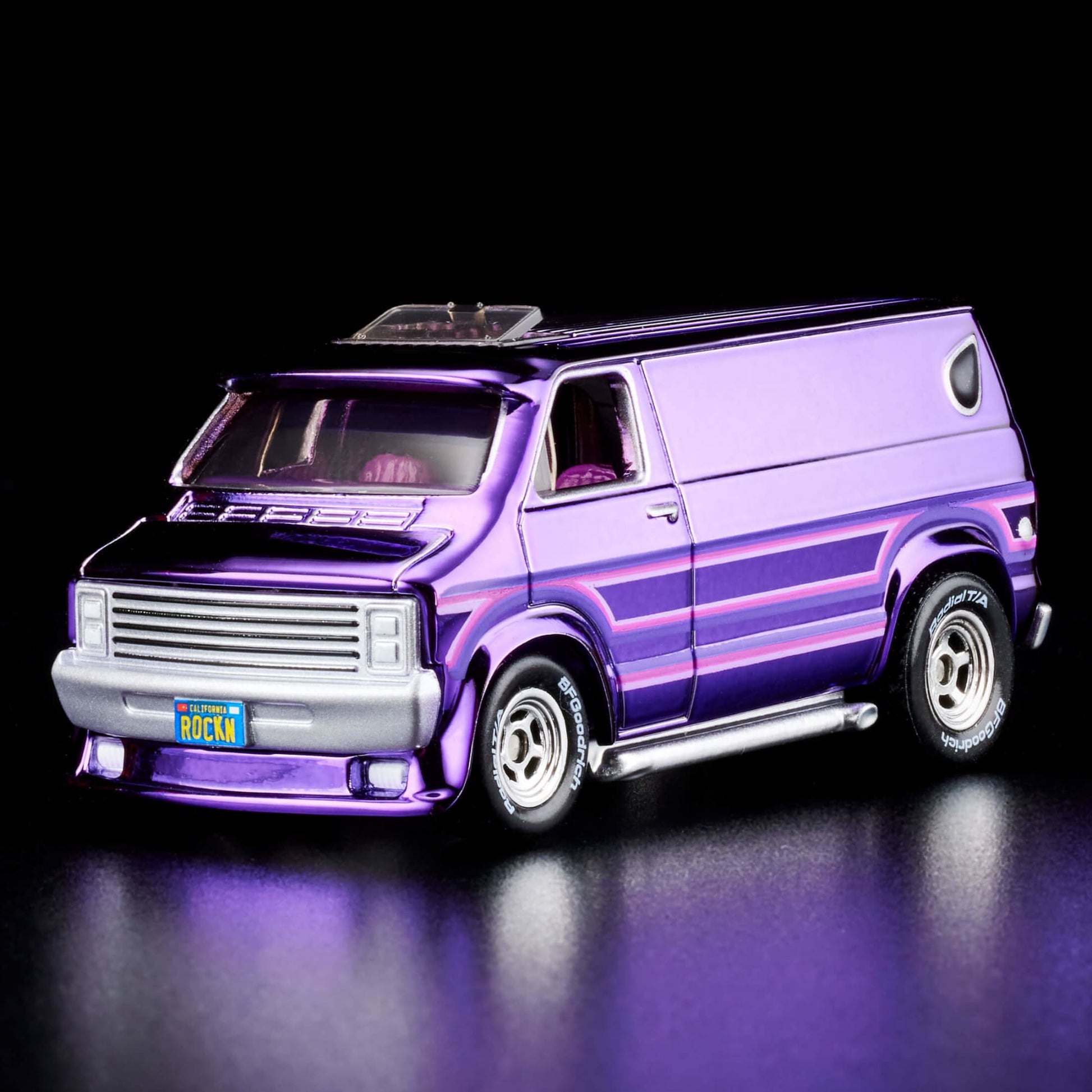 RLC Exclusive ‘70s Dodge Tradesman Van Xe Mô Hình Hot Wheels - Hình ảnh sản phẩm
