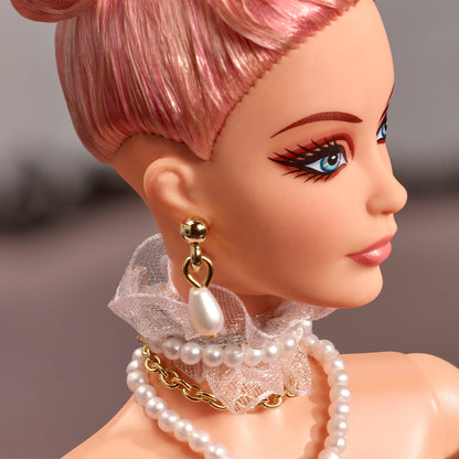 A Tribute to Fashion Barbie Doll - Búp bê sưu tầm cao cấp Mattel Barbie Signature HRM26 - Hình ảnh bổ sung 4