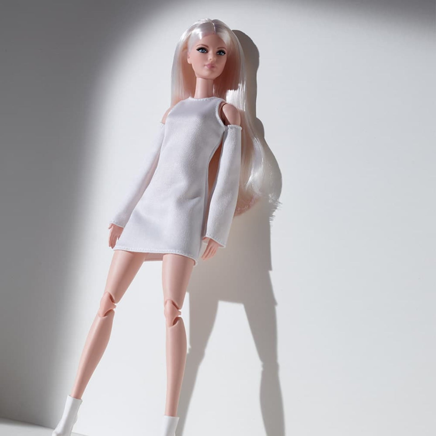 Barbie Looks Doll (Tall, Blonde) - Búp bê thời trang cao cấp Barbie Signature - Hình ảnh bổ sung 4