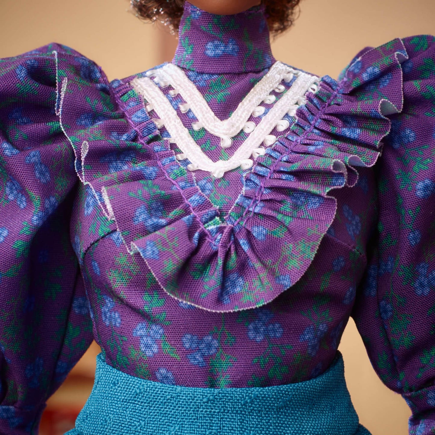 Inspiring Women Madam C.J. Walker Barbie Doll - Búp Bê Sưu Tầm Barbie Signature HLM19 Barbie Signature - ảnh 2 - Collectible 