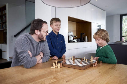 Millennium Chess Computer - The King Performance - Máy Tính Cờ Vua Điện Tử Gỗ Millennium - Góc nhìn khác 3