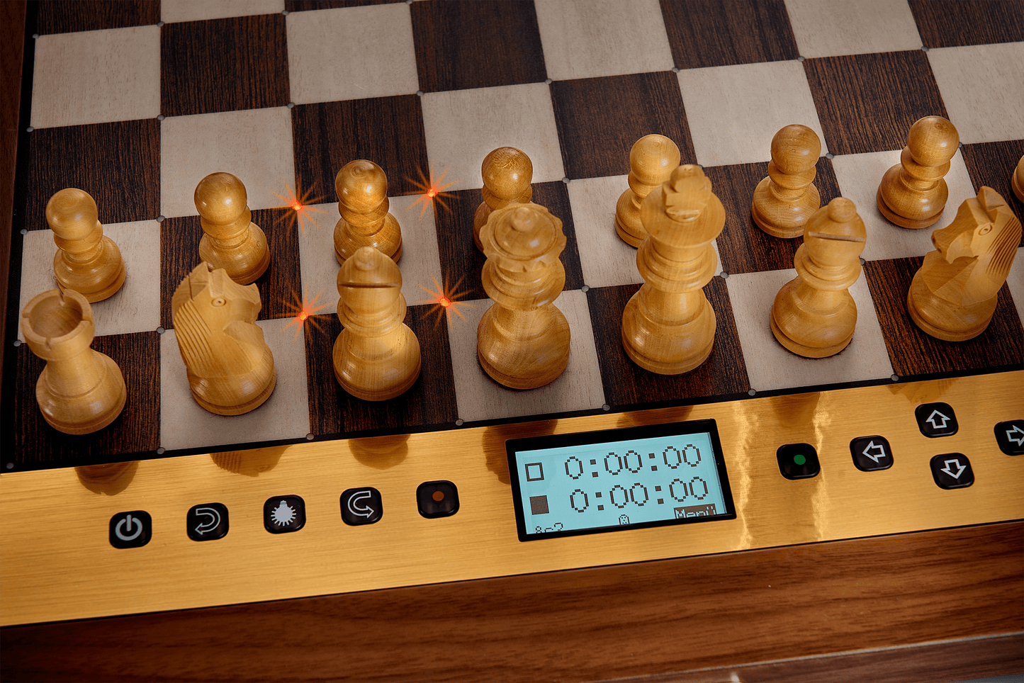 Millennium Chess Computer - The King Performance - Máy Tính Cờ Vua Điện Tử Gỗ Millennium - Hình ảnh bổ sung 5