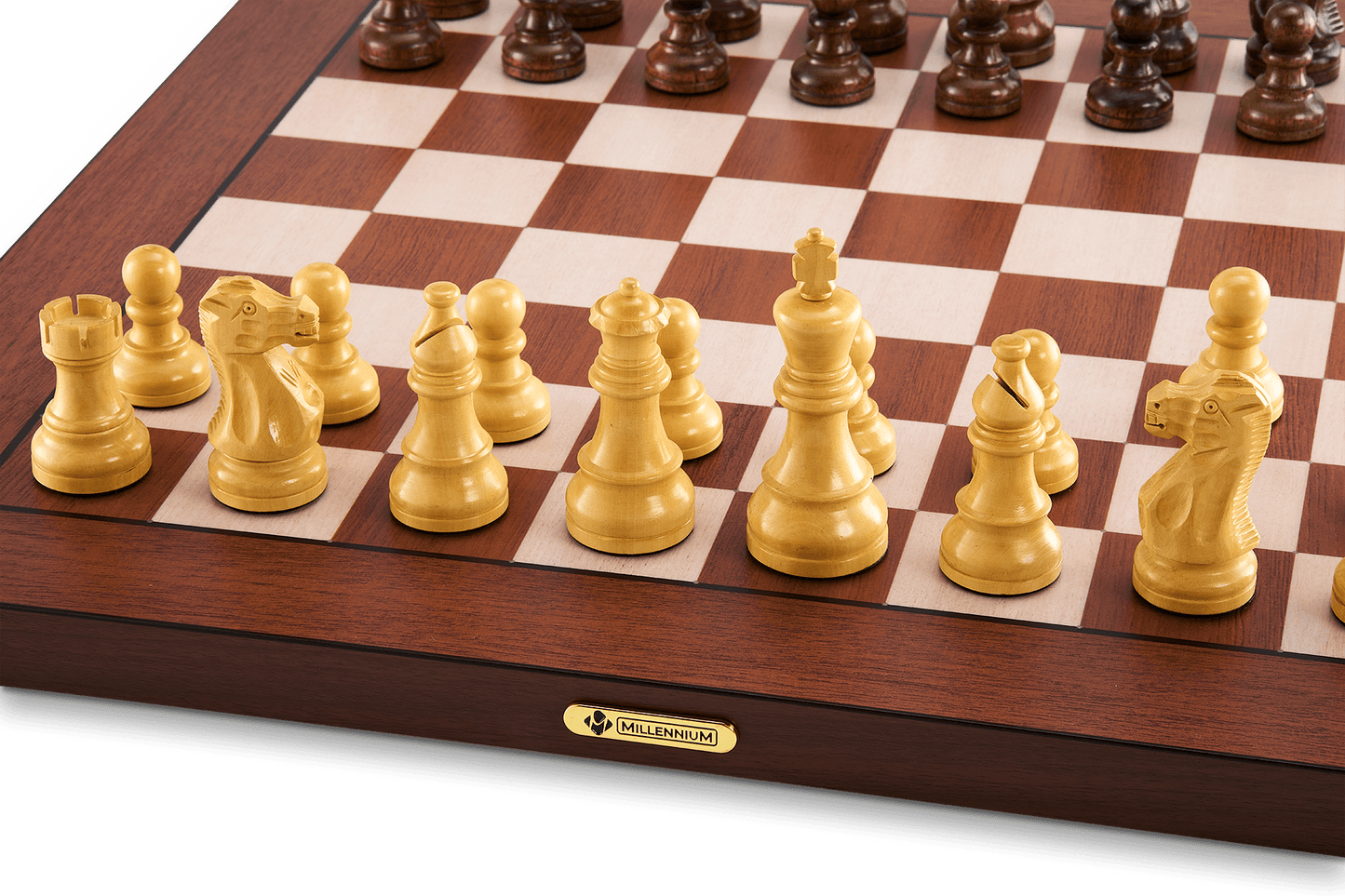 Millennium Supreme T2 Electronic Chessboard - Bàn Cờ Vua Điện Tử Gỗ Cao Cấp Millennium - Hình ảnh bổ sung 4