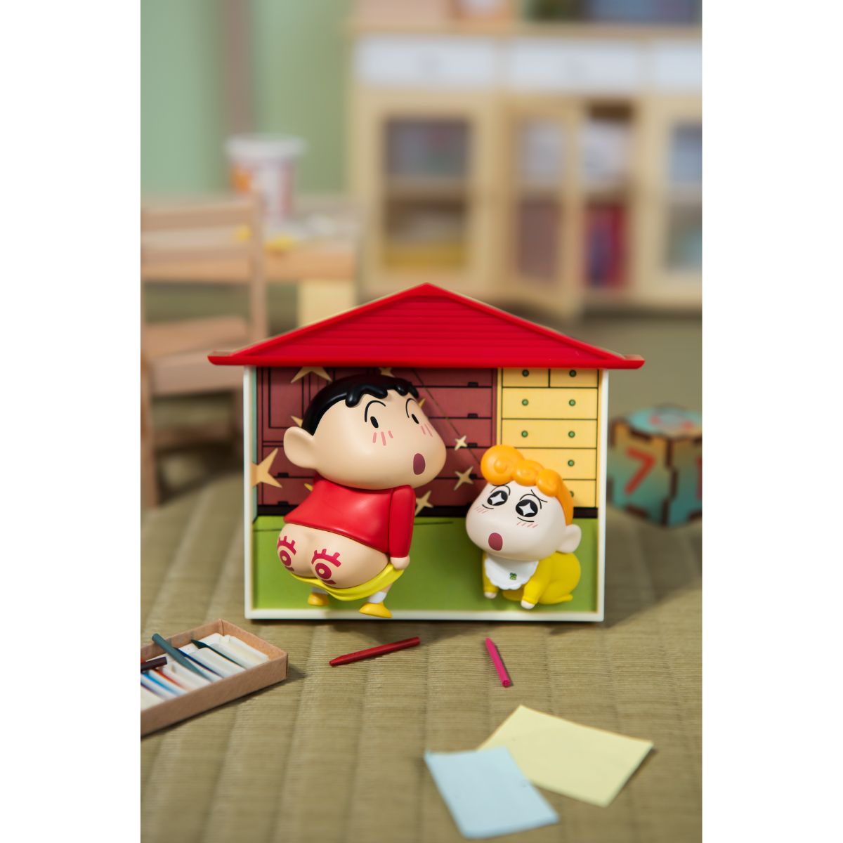 Crayon Shinchan Nohara Family Series Figures - Mô hình Blind Box ngẫu nhiên - TOP TOY