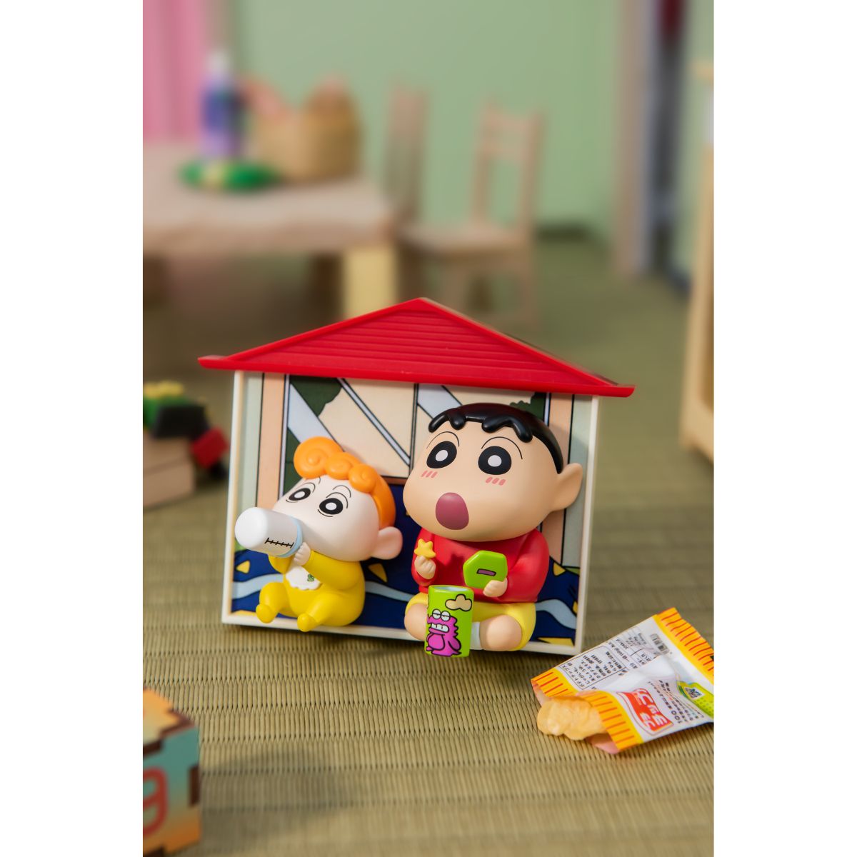 Crayon Shinchan Nohara Family Series Figures - Mô hình Blind Box ngẫu nhiên - TOP TOY