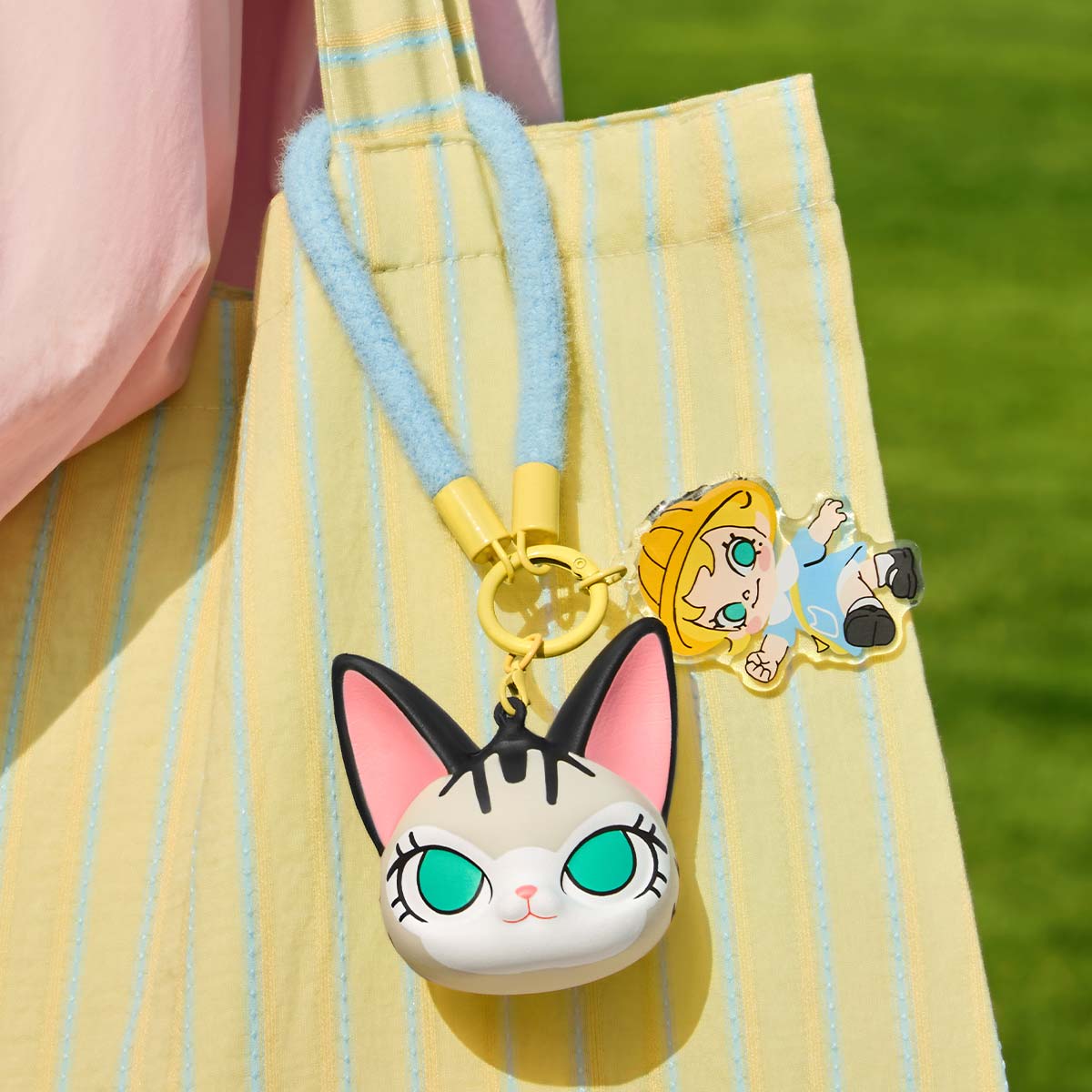 Baby Molly & Baby Tabby Series Keychain-Squishy Charm - Móc khóa Blind Box - POP MART