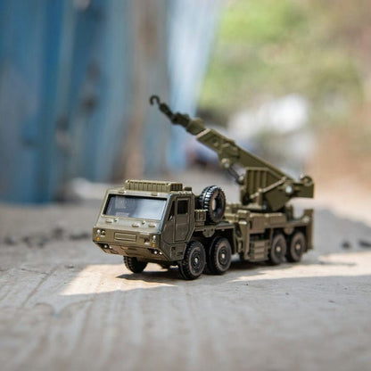 Long Tomica No. 141 JGSDF Heavy Wheeled Recovery Vehicle
