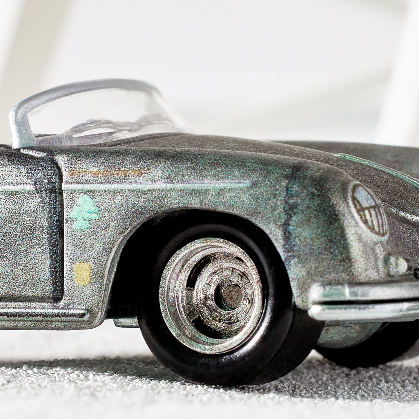 Hot Wheels x Daniel Arsham Porsche 356 “Bonsai” Speedster - Mô hình xe Diecast 1:64 Sưu tầm Cao cấp - Hình ảnh bổ sung 5